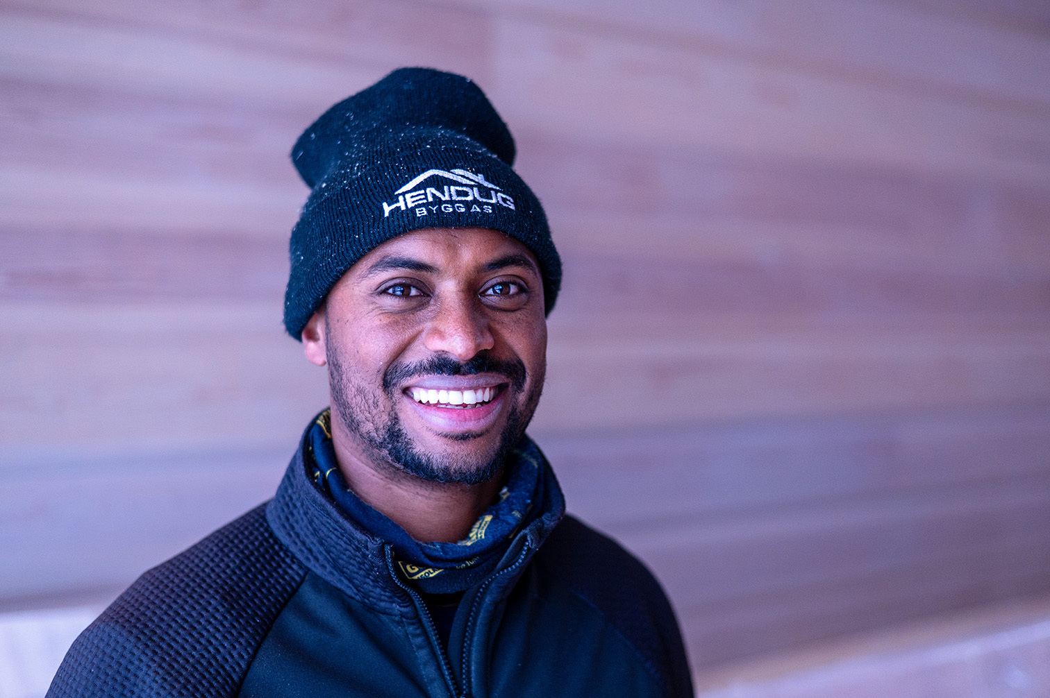 Samuel hos Hendug. Foto Hallingdølen.